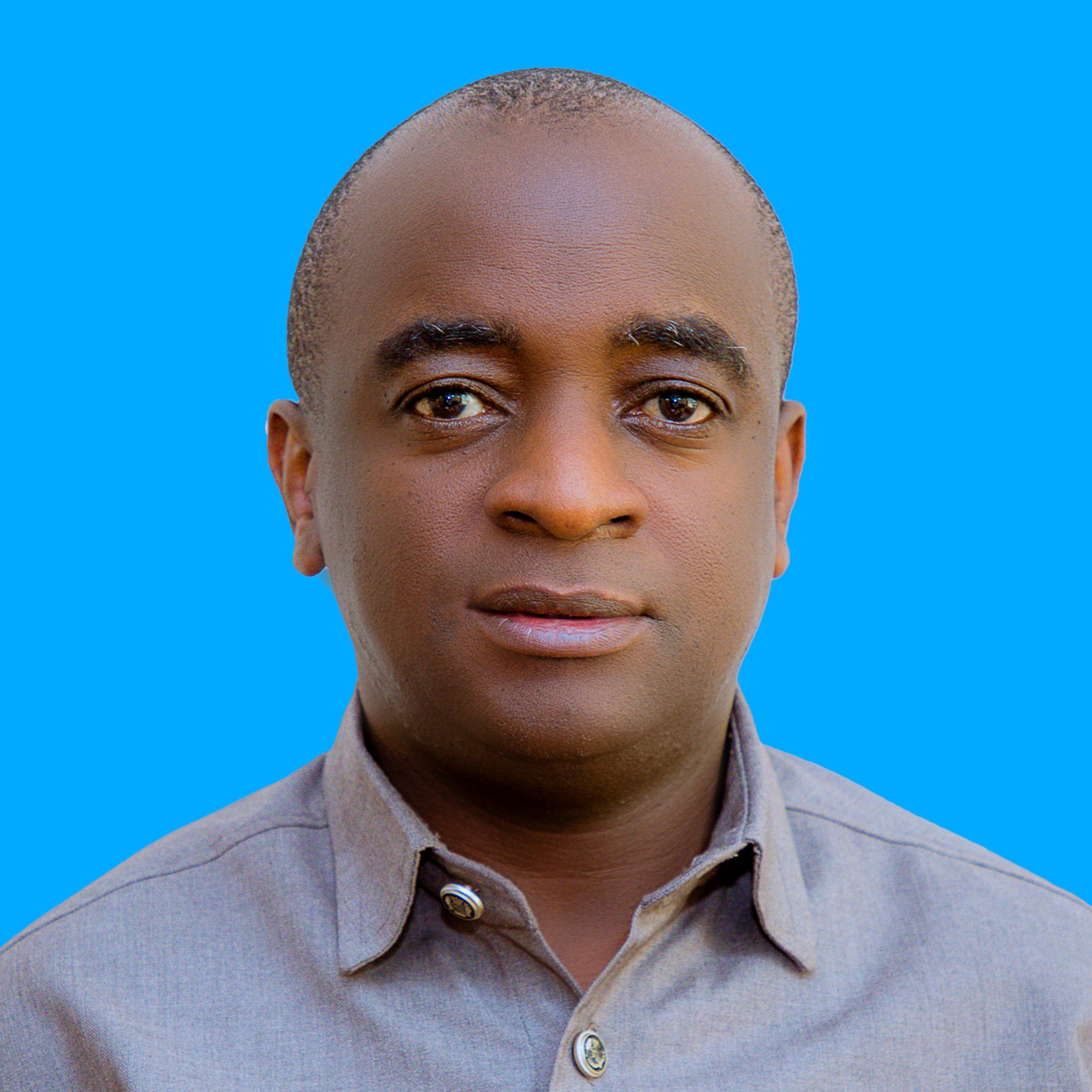 Moris Linus Linuma photo