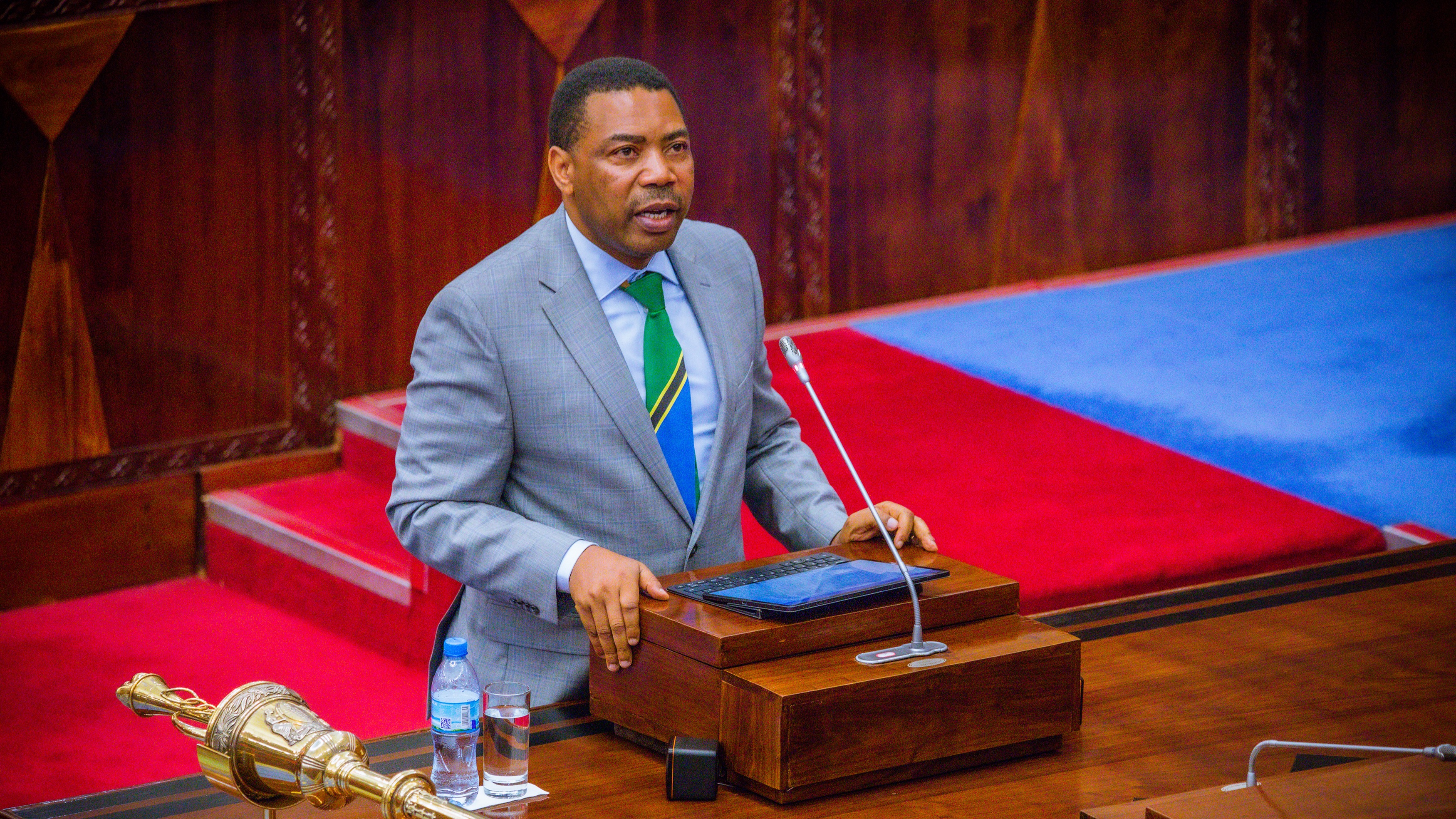 WAZIRI WA FEDHA AKIWASILISHA MAKADIRIO NA MAPATO YA WIZARA YA FEDHA 2024/25