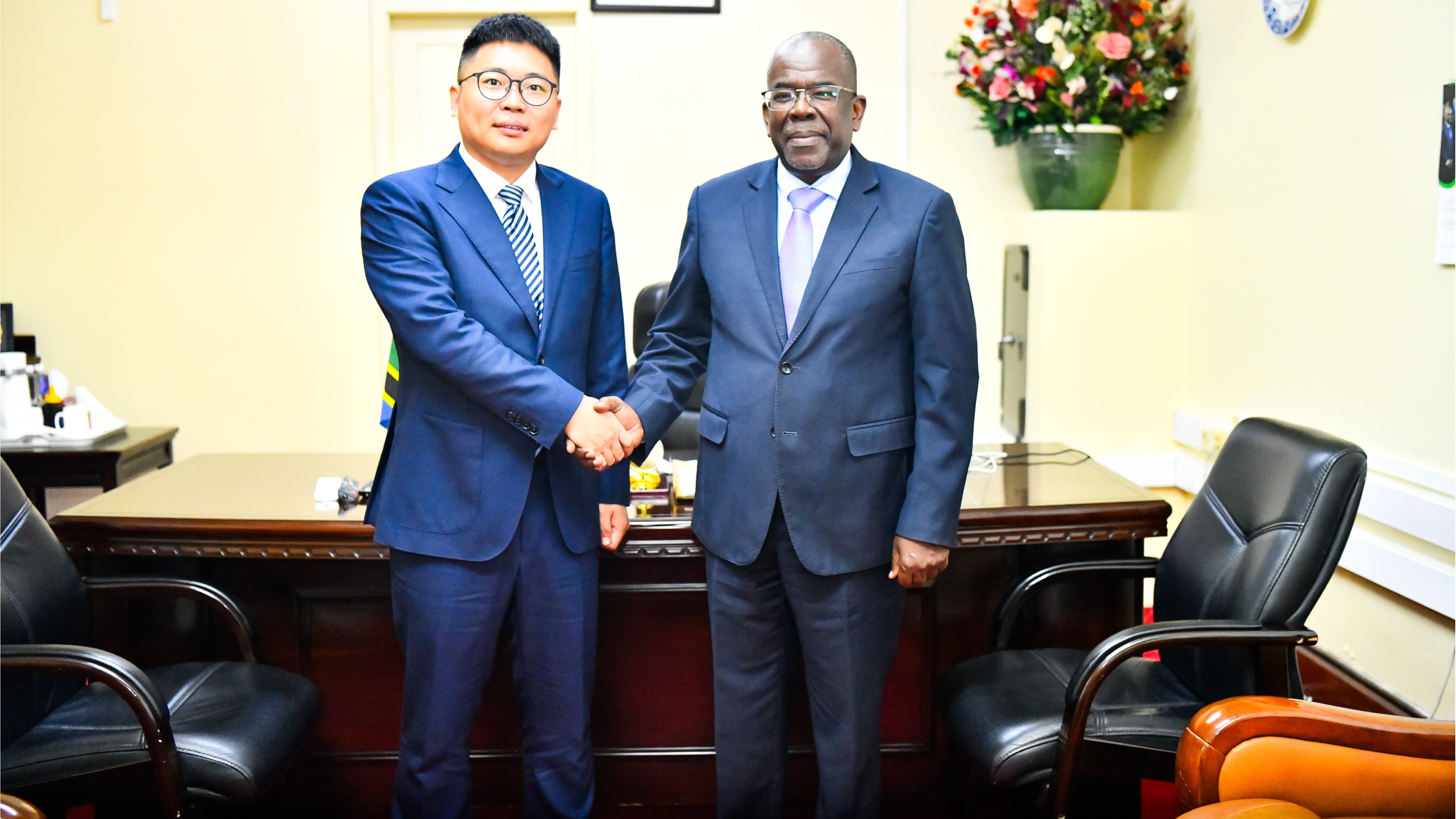 TANZANIA KUENDELEA KUWEKA MAZINGIRA BORA YA UWEKEZAJI KATIKA HUDUMA ZA BENKI.