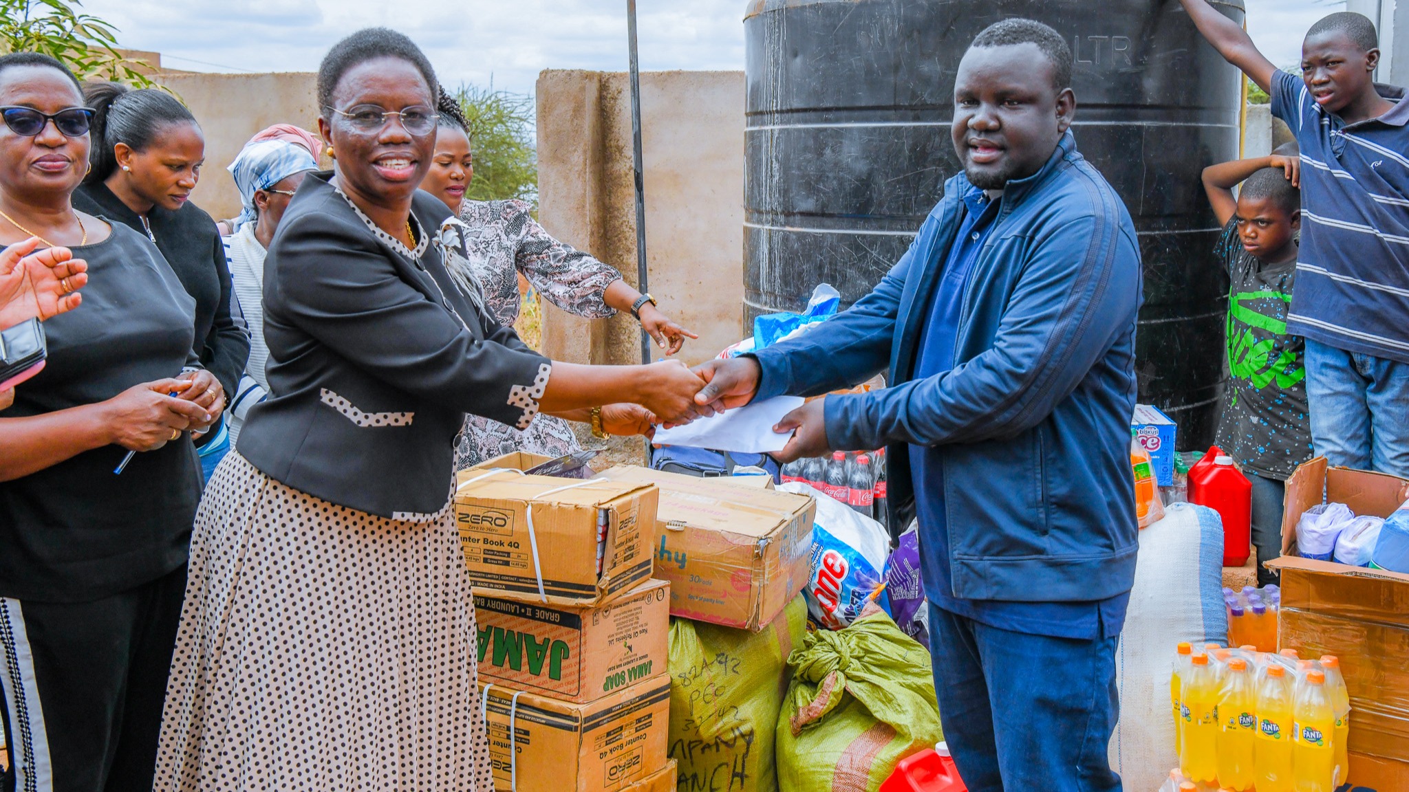 GOLDEN WOMEN WASHAURIWA KUENDELEA KUWAFIKIA WAHITAJI