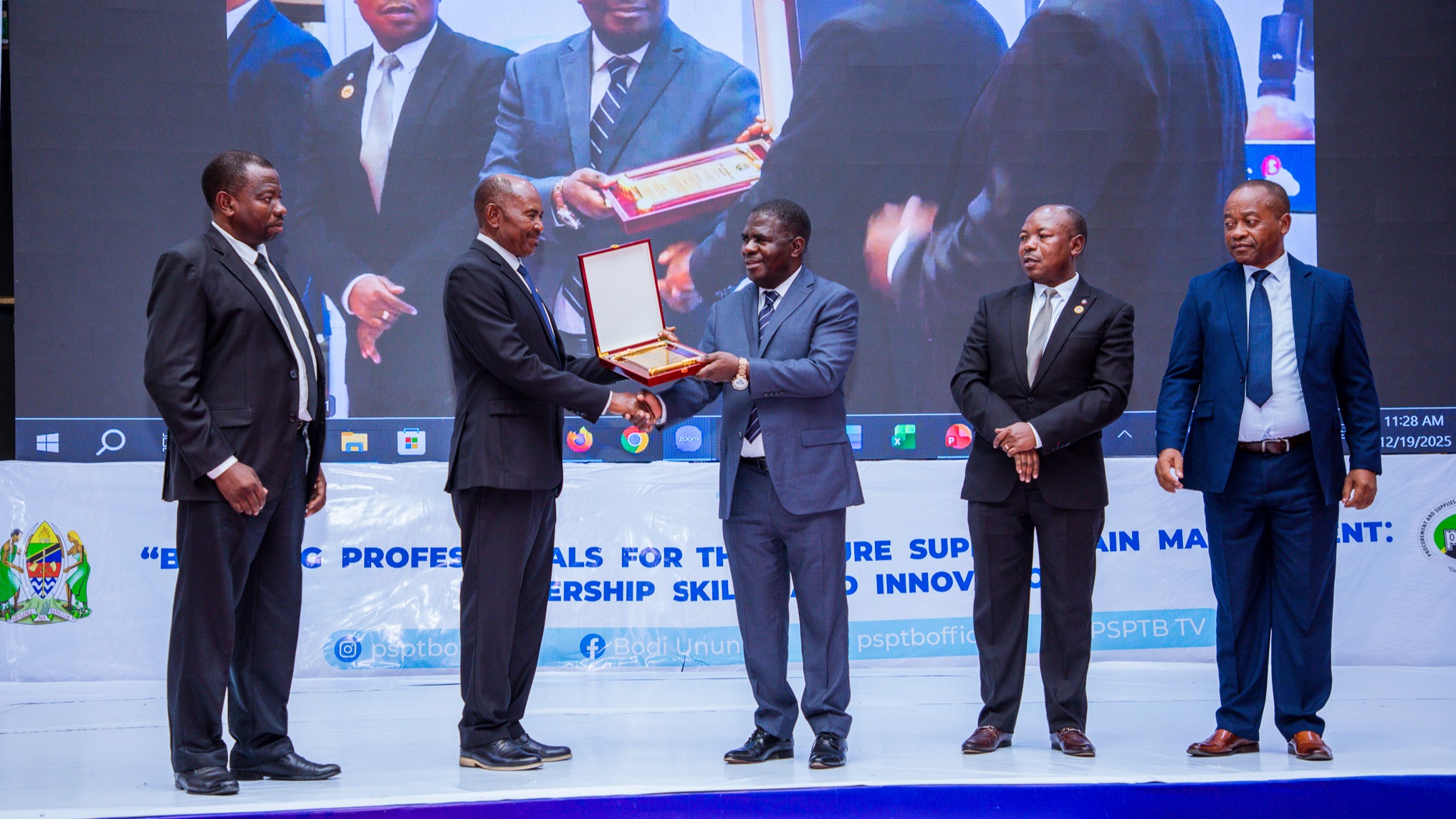 SERIKALI YASISITIZA UTAALAMU NA UBUNIFU KATIKA UNUNUZI NA UGAVI