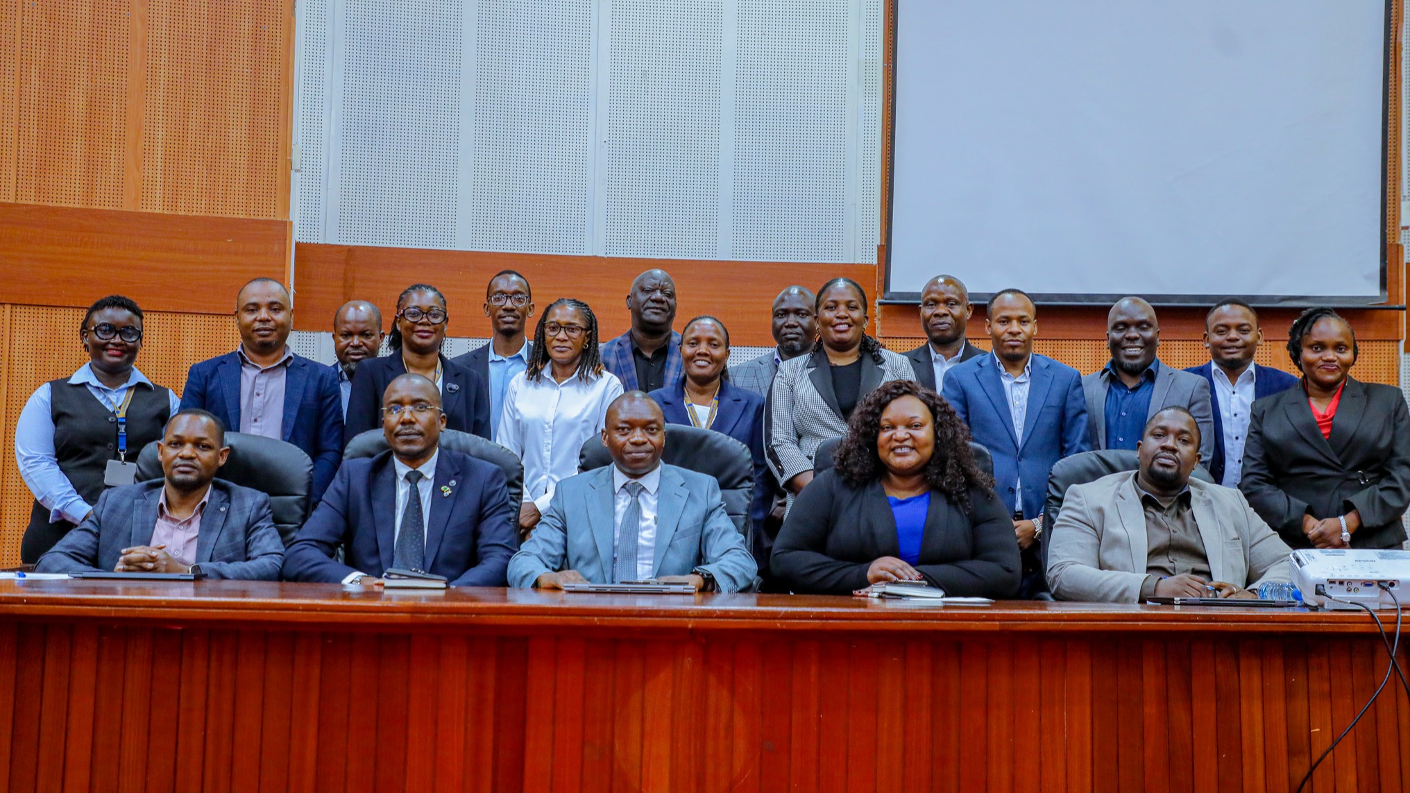 WAZABUNI WATAKIWA KUZINGATIA VIWANGO VYA UBORA NA MASHARTI YA MIKATABA