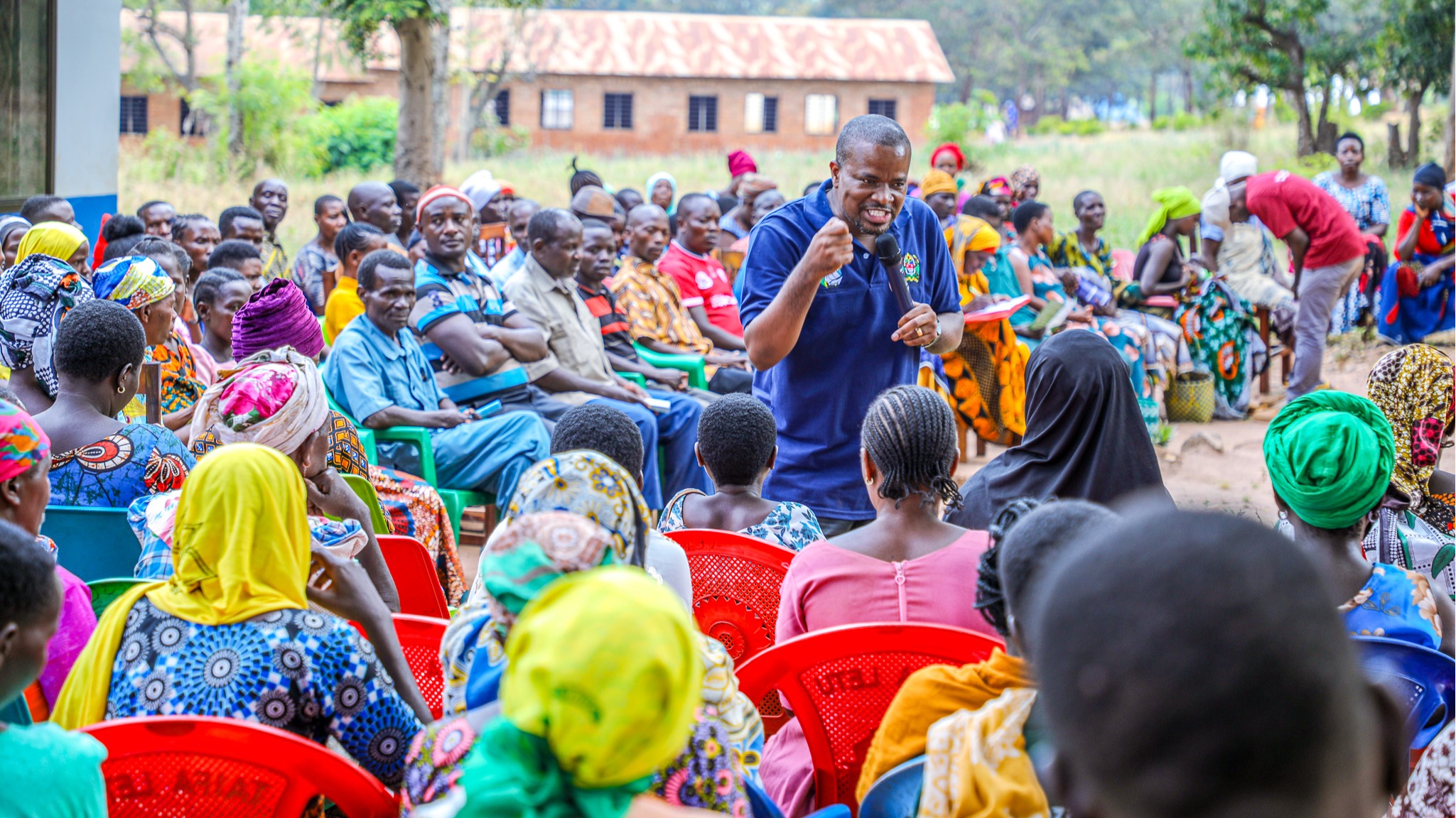 WANANCHI WILAYA YA KAKONKO WATAKIWA KUACHANA NA MIKOPO UMIZA