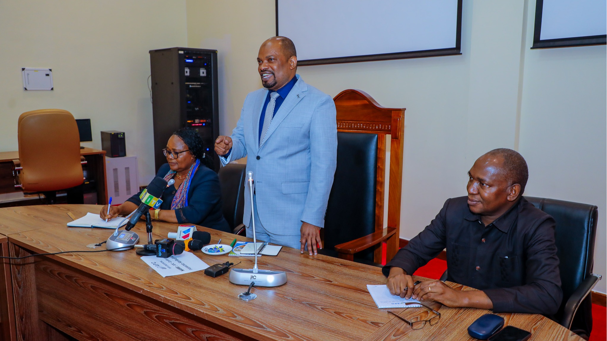 BODI YA NBAA YATAKIWA KUFANYA MABORESHO YA MITAALA