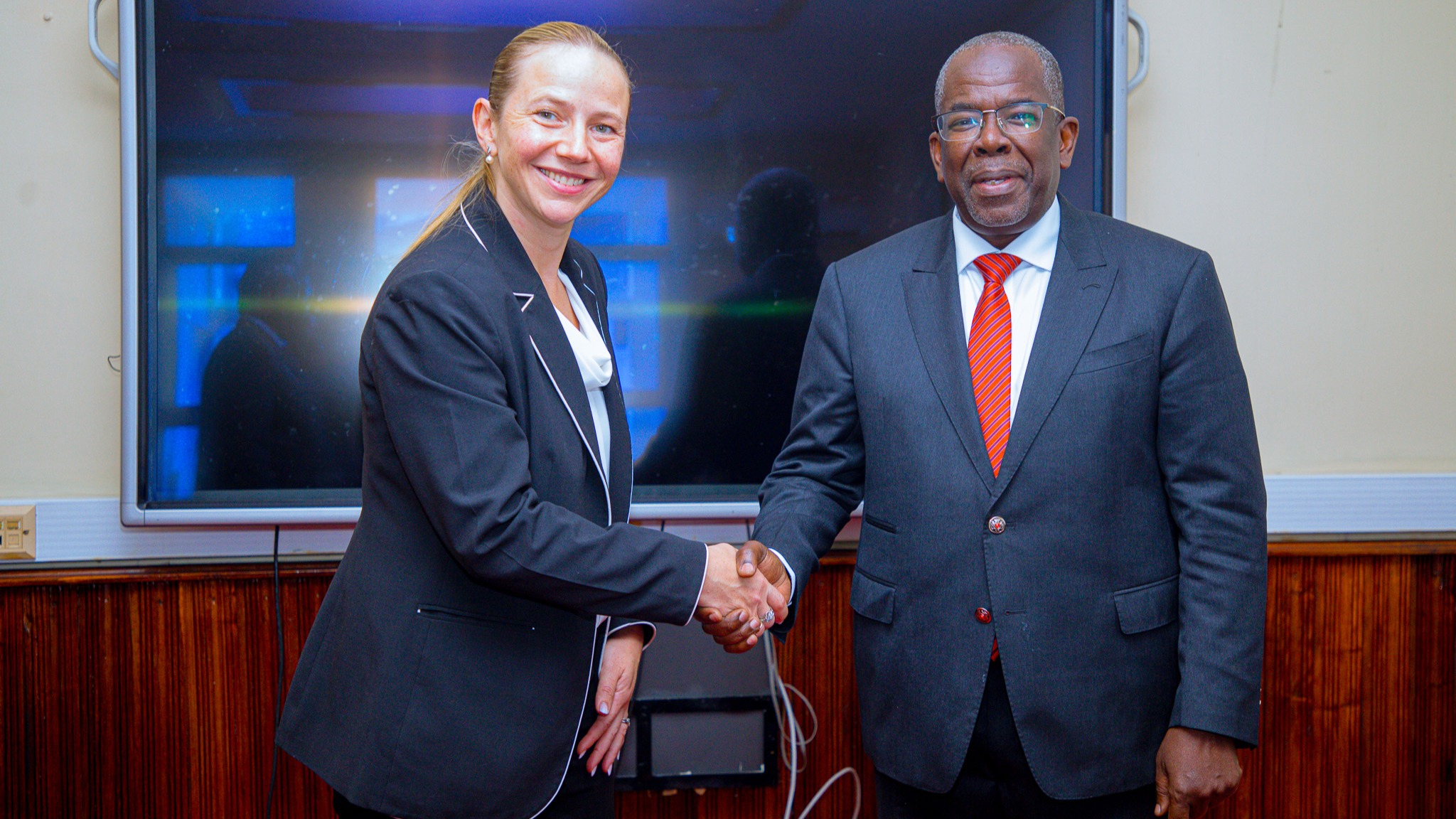 WAZIRI OMAR ASHUKURU IMF KWA USHIRIKIANO WA MUDA MREFU NA TANZANIA.