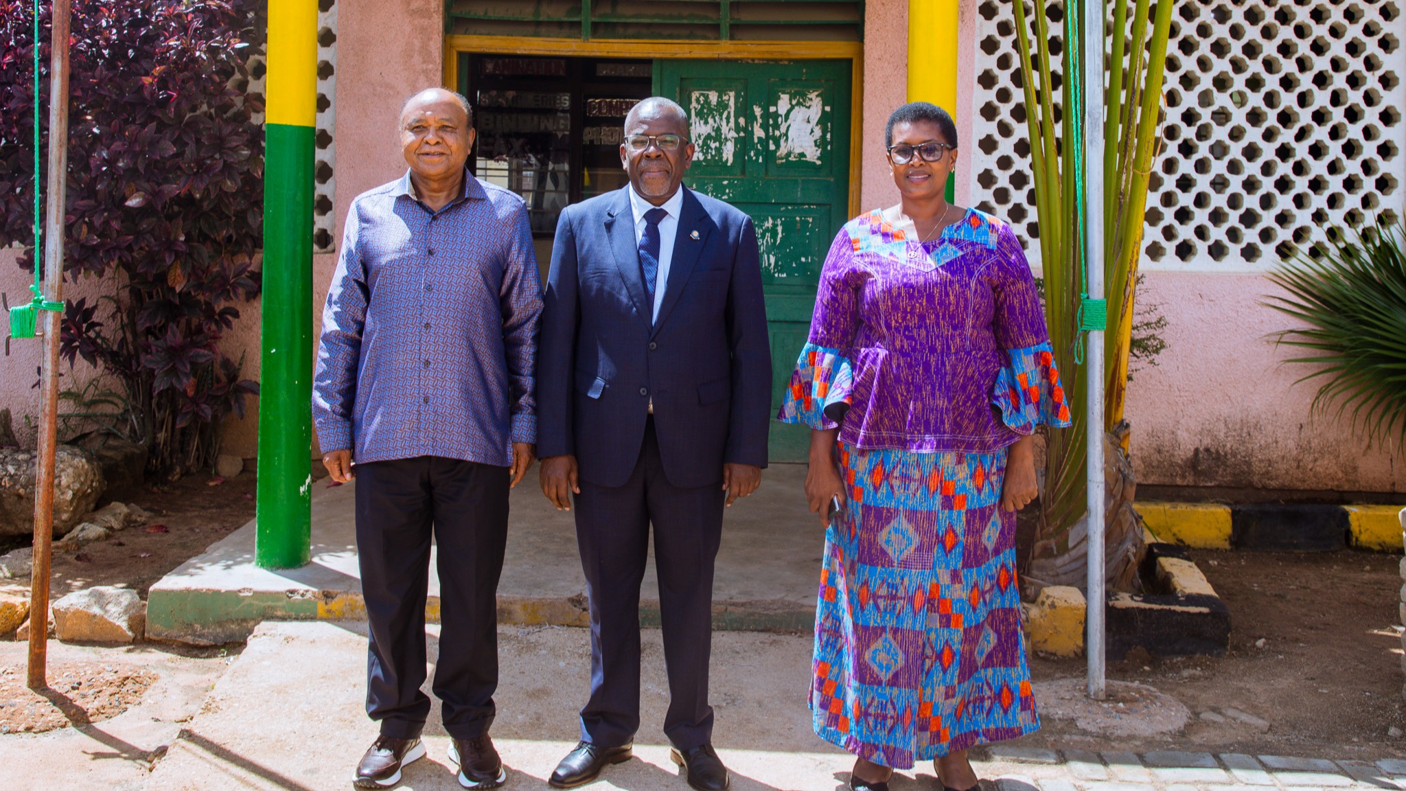 MHE BALOZI OMAR AFIKA KUJITAMBULISHA CCM DODOMA