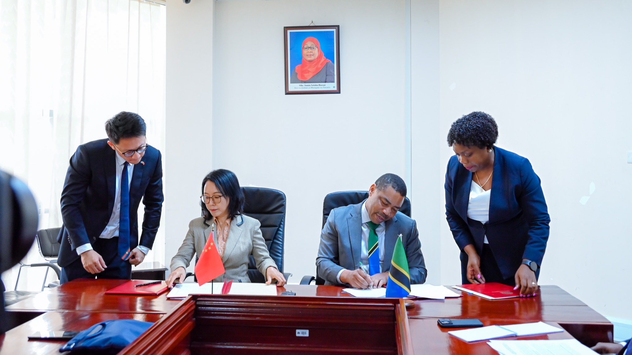 TANZANIA YAPOKEA MSAADA WA SH. BILIONI 185 KUTOKA CHINA